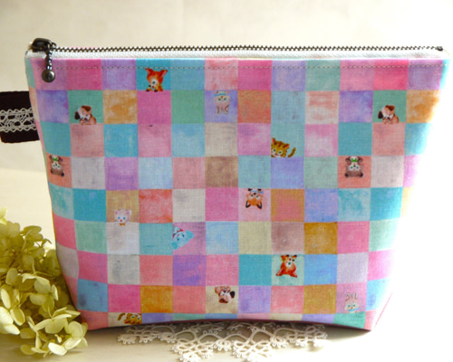 ファスナーポーチ＊*キューブ柄（22fabric限定カラー） ポーチ Leuca