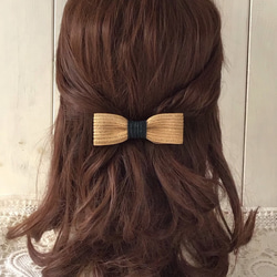 ブレードリボンのヘアアクセサリー(バイカラー) 2枚目の画像