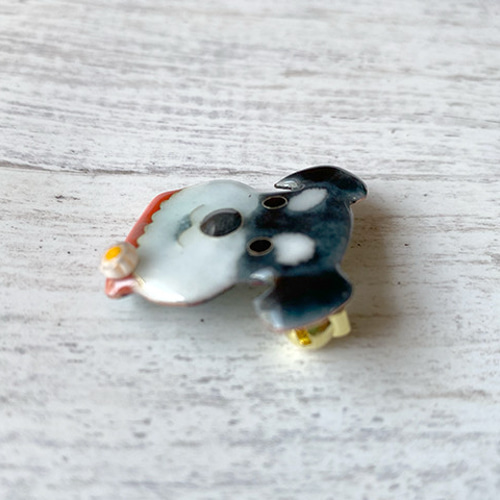 七宝アクセサリー「ミニチュアシュナウザーのブローチ 七宝アクセサリー「ミニチュアシュナウザーのブローチ