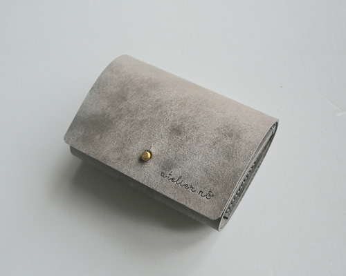 グレー 革 三つ折り財布 三つ折り財布（ブラック） | 三つ折り財布 | YOSHINA