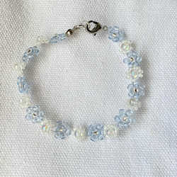 フラワーブレスレット(白 水色) ビーズアクセサリー フラワー 韓国