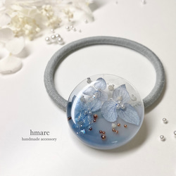 レジンヘアゴム　スクエア　大人カラー　イエロー　　マトリカリア　くすみ くすみカラー× 青いろ 大人 レジンヘアゴム ／ ボタニカル