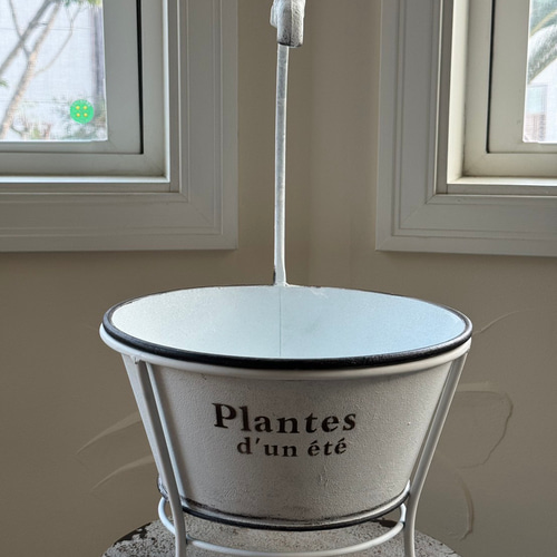 可愛いバケツ蛇口型 鉢 》プランツラウンド 観葉植物 多肉植物 お花の