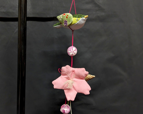 吊るし飾り】メジロと桜の吊るし飾り その他置物 Craft-House-Risuky