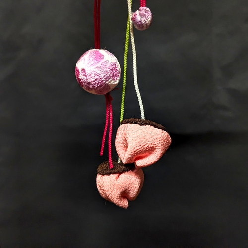 吊るし飾り】メジロと桜の吊るし飾り その他置物 Craft-House-Risuky