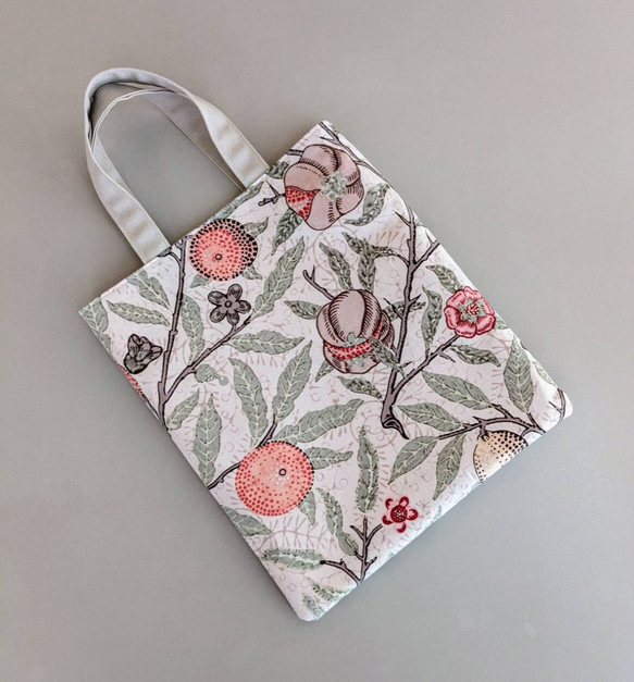 M✰ウィリアムモリスのちょっとお出かけぺたんこバッグ♡アンティーク  