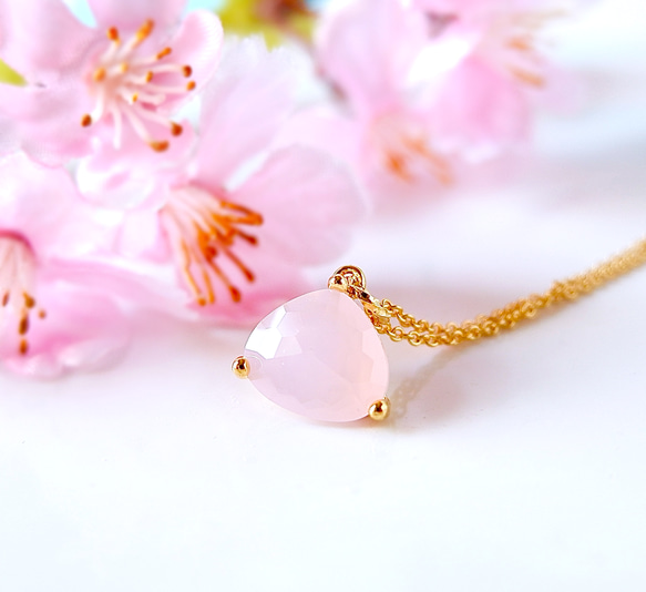 春の福袋・ちっちゃな桜色ラズベリー(木苺)のイヤリング、ピアス&ピンクストーンネックレスセット・受注制作 4枚目の画像