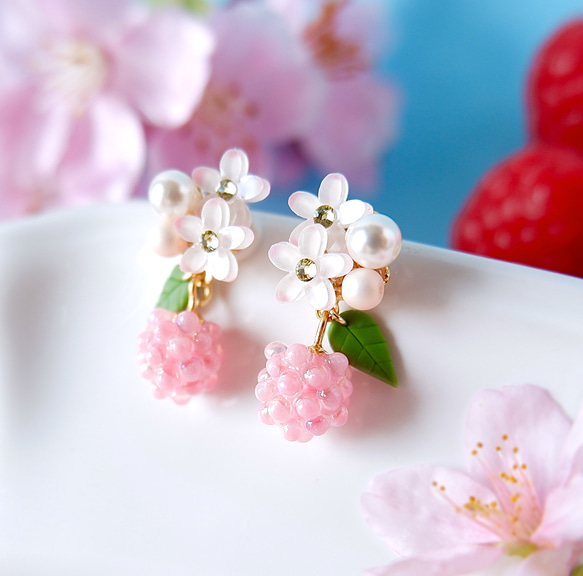 春の福袋・ちっちゃな桜色ラズベリー(木苺)のイヤリング、ピアス&ピンクストーンネックレスセット・受注制作 12枚目の画像