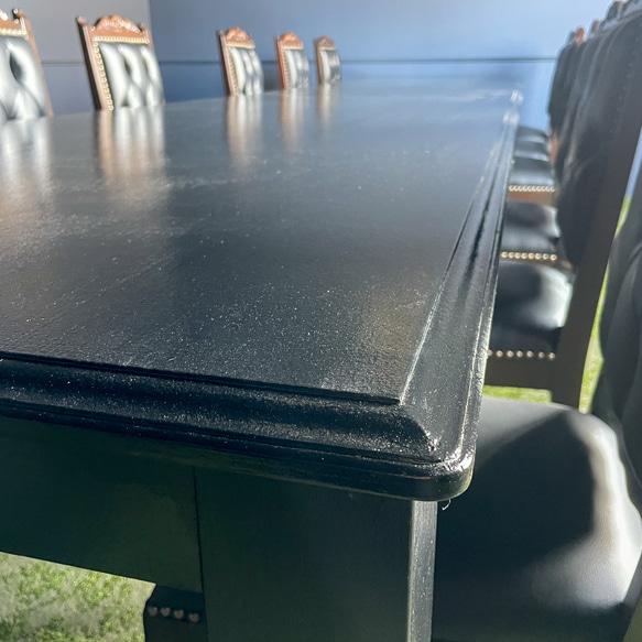 大きなダイニングテーブルbrocante レストラン向け 会議テーブル アンティーク調ろくろ脚テーブル ブラックペイント 4枚目の画像