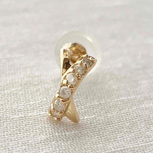 ＊さき＊18金【クロス×天然ダイヤモンド0.1ctピアス】 新品！ 地金＊18金【クロス×天然ダイヤモンド0.1ctピアス】イエロー