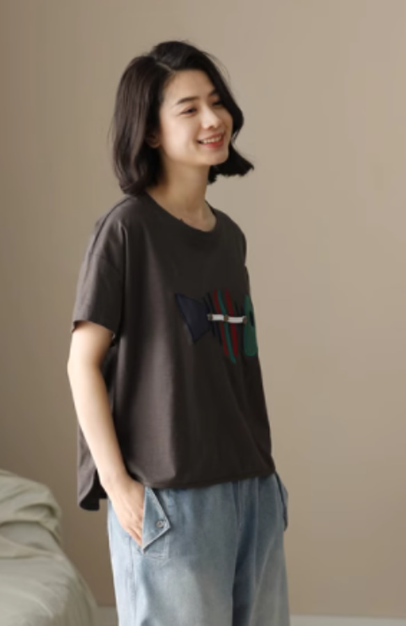 初春.  100％綿.無地.コットンTシャツ ショート丈半袖トップス　夏グレーTシャツ 4枚目の画像