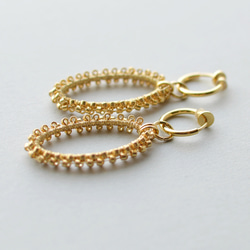 oval hoop  (gold)  イヤリング ／ ピアス  オーバル  フープ  ビーズ 5枚目の画像