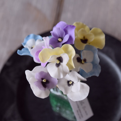 【粘土のお花】ビオラ　ライトブルー＆イエロー＆パープルミックス・・・B916 7枚目の画像