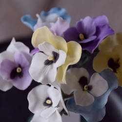 【粘土のお花】ビオラ　ライトブルー＆イエロー＆パープルミックス・・・B916 8枚目の画像
