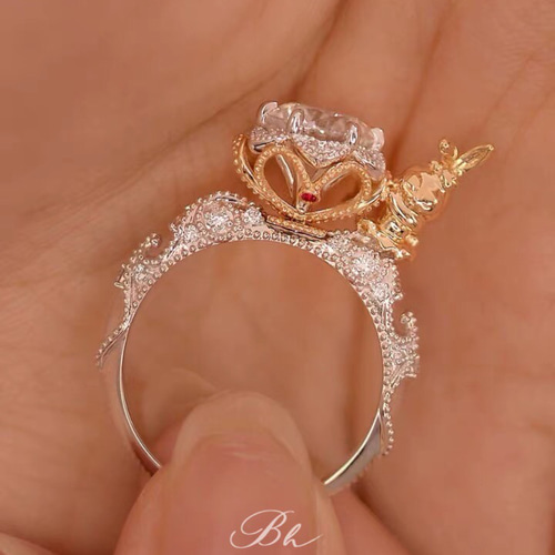 うさぎ フラワー モアッサナイト キラキラ ゴージャス ラグジュアリー