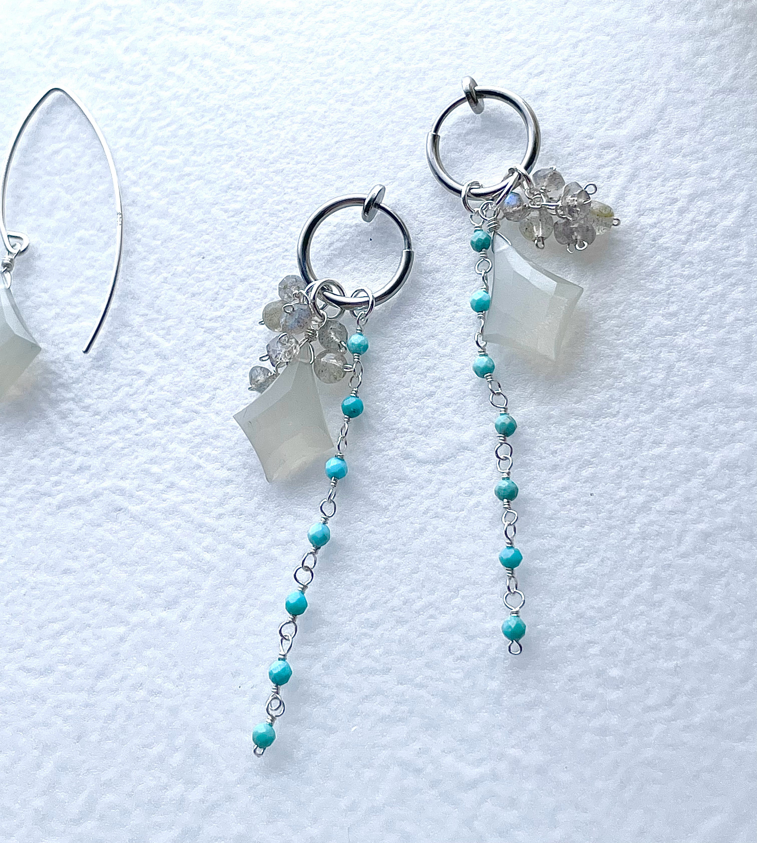 ピアス　選べるチャーム　ムーンストーン　6月誕生石　ギフト　天然石　シルバー925