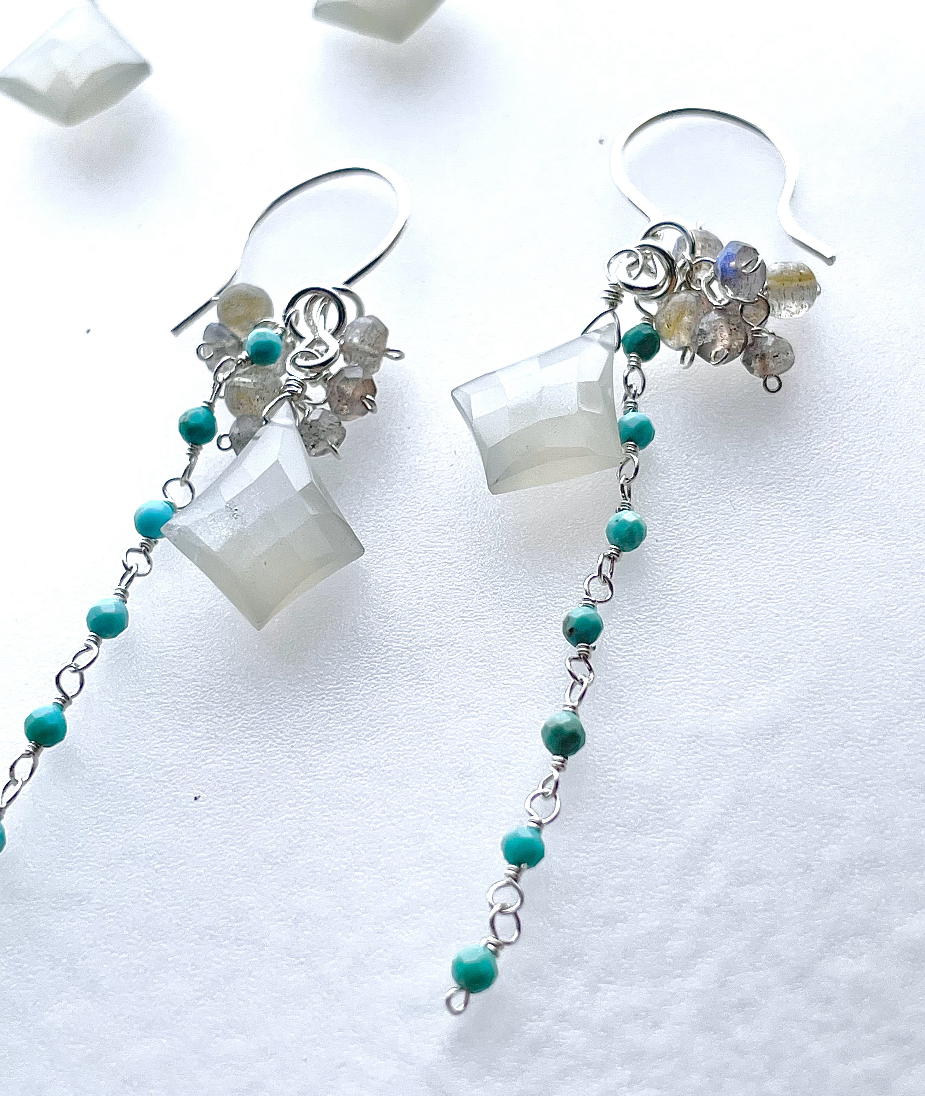 ピアス　選べるチャーム　ムーンストーン　6月誕生石　ギフト　天然石　シルバー925