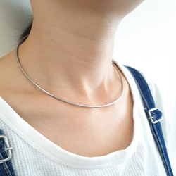 シンプルな大人コーデに◎艶消しネックカフ【ステンレス ネック