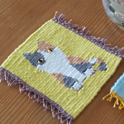 綿糸の手織りコースター（三毛猫・トラ猫） 3枚目の画像