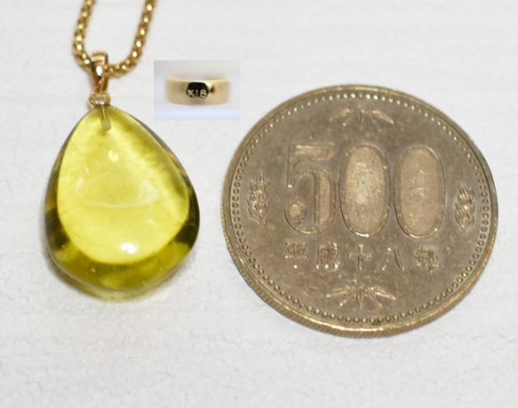 Ж K18 18金 リトアニア産グリーンアンバー琥珀6.65ct ペンダントトップ 4枚目の画像