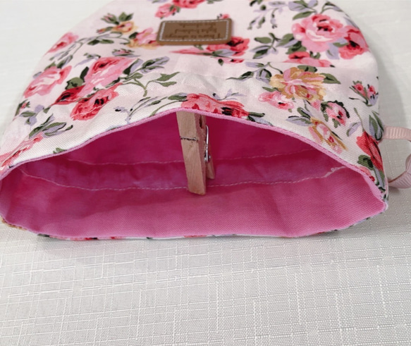 コットンのまんまる巾着袋　用途は無限大のSサイズ　ピオニー・ピンク　母の日　イヤフォンケース　お薬ポーチ 9枚目の画像