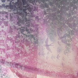 【残り１】シフォン水彩ストール～つばめの花宿～ローズグレー 3枚目の画像