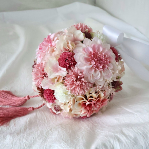 定価2万5千円　和装　ボールブーケ　造花　ピンク系　ウェディング　手鞠　フォト ボールブーケ ピンクブーケ 和装ブーケ 造花 | goodbranch flower