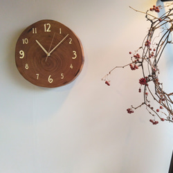 クルミの輪切時計 ☘️大きいサイズ　 4枚目の画像