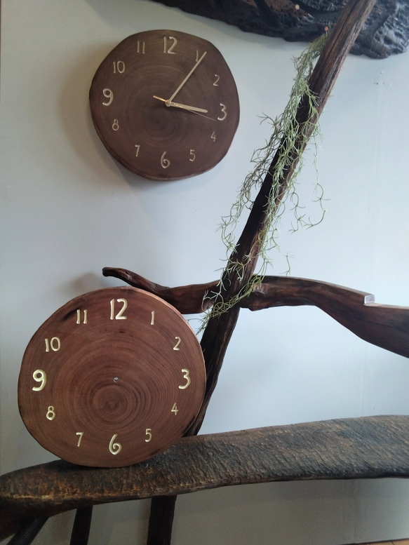 クルミの輪切時計 ☘️大きいサイズ　 6枚目の画像