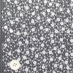 【お値打ち】　スパンコール生地　白　（約130ｃｍ×約50ｃｍ）　【ハンドメイドのための小さな布】　la797 3枚目の画像