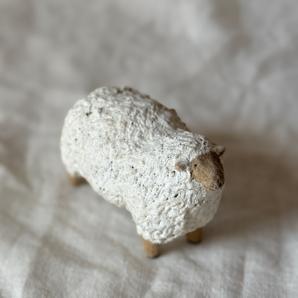 羊のオブジェ　a-09 3枚目の画像