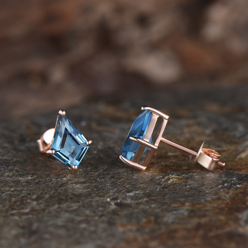 【ゆう】天然石ピアスおまとめ7点 K10ピアス 天然石 | Jewelry Studio PLUSTER公式サイト