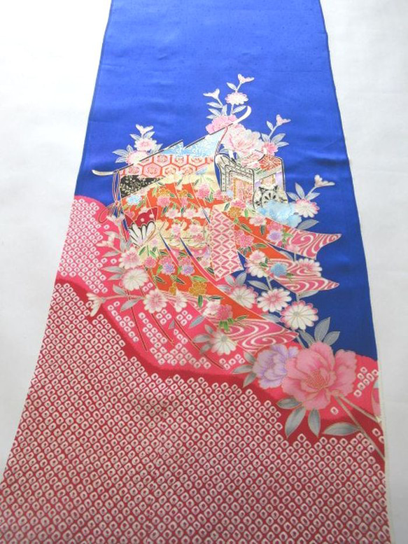 藍色共友禪、金色、引田花卉圖案、純絲、丹後chirimen No.218-5 袖子[長75cm x 寬37cm] 兒童用 第3張的照片