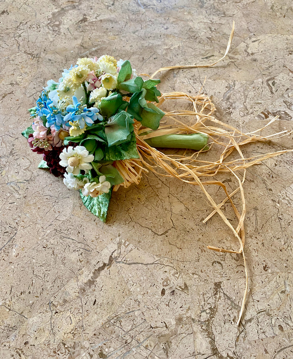 Joli bouquet de petites fleurs 