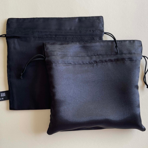 オーガンジー巾着バック 持ち手つき巾着袋❁⃘ほんのり透け感❁⃘アートフラワー 黒 オーガンジー巾着バック 持ち手つき巾着袋❁⃘ほんのり透け感