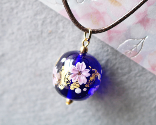 新品　◆限定1個◆高品質 蝉　玉石彫刻ペンダントコレクション 送料無料　本物保証 Amazon.co.jp: Lllunimon 琥珀セミ化石自然実昆虫標本ペンダント