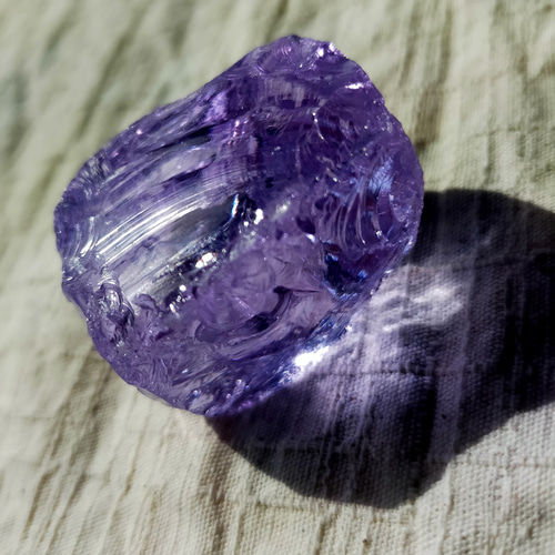 アンダラクリスタル パープル 紫 カラーチェンジ 1粒 ＜要事前