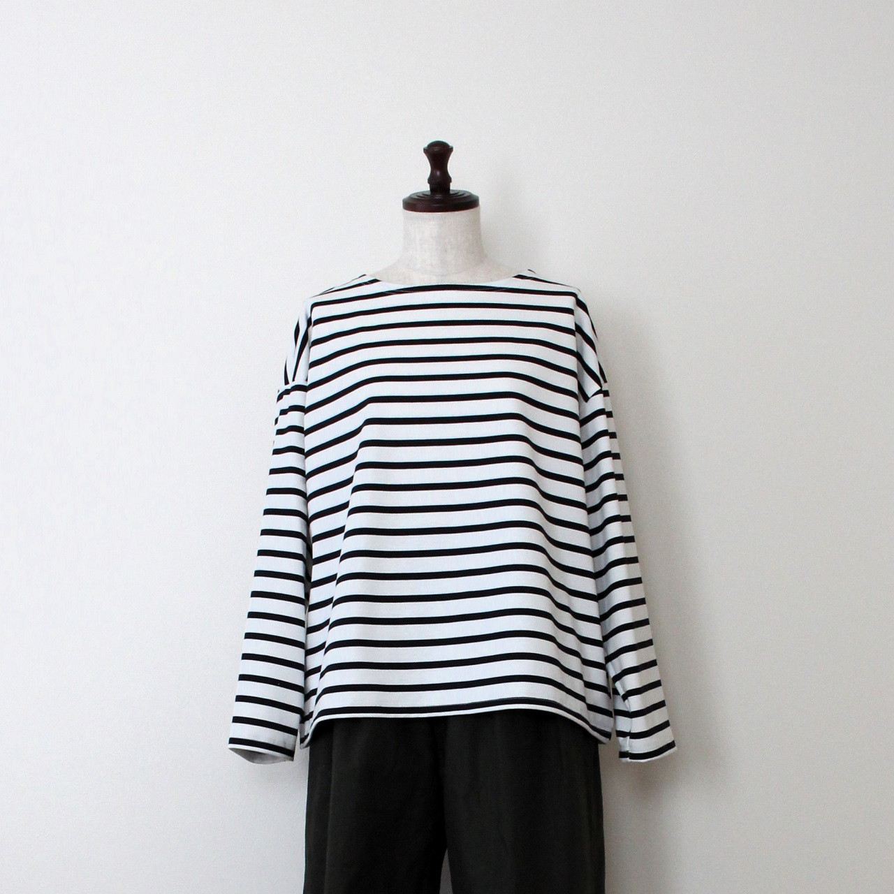 curenslogy ＜5AWARENESS＞ボートネックロングスリーブTシャツ Curensology｜<5AWARENESS>ボートネックロングスリーブTシャツ