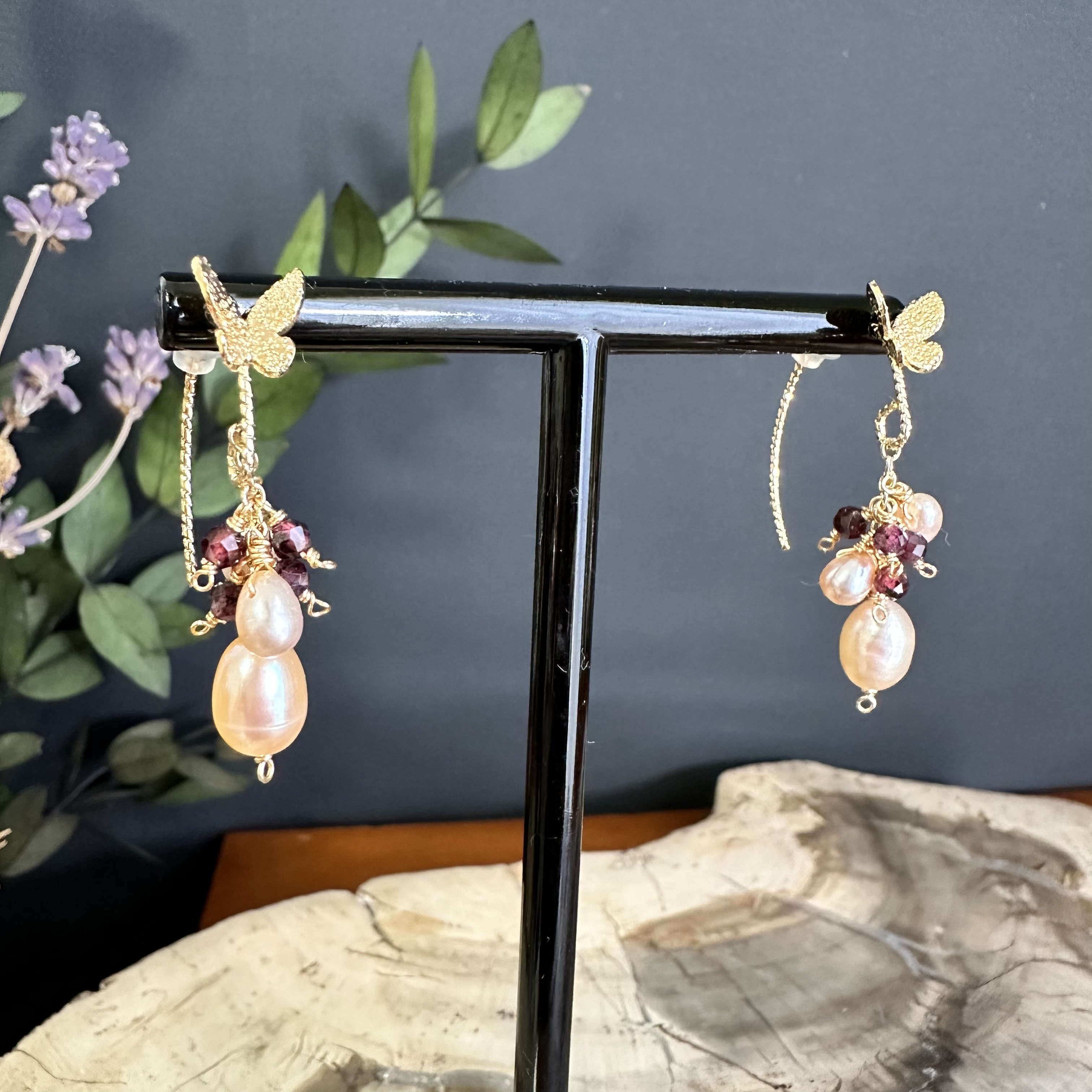 ルビー×パールピアスｐ19