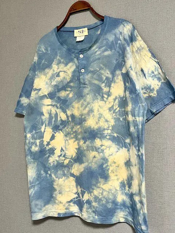 タイダイ染め ヘンリーネックTシャツ　Lサイズ　ブルー×ベージュ　ムラ染め　Hippies Dye HD21-39 2枚目の画像