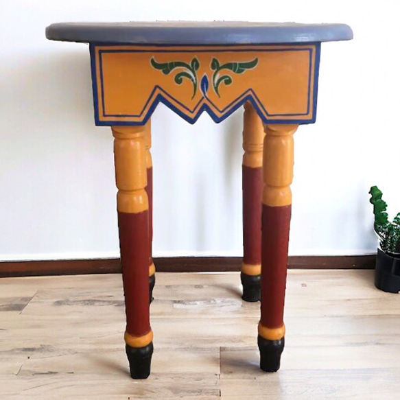 木製塗装モロッコの小さなテーブル 2枚目の画像