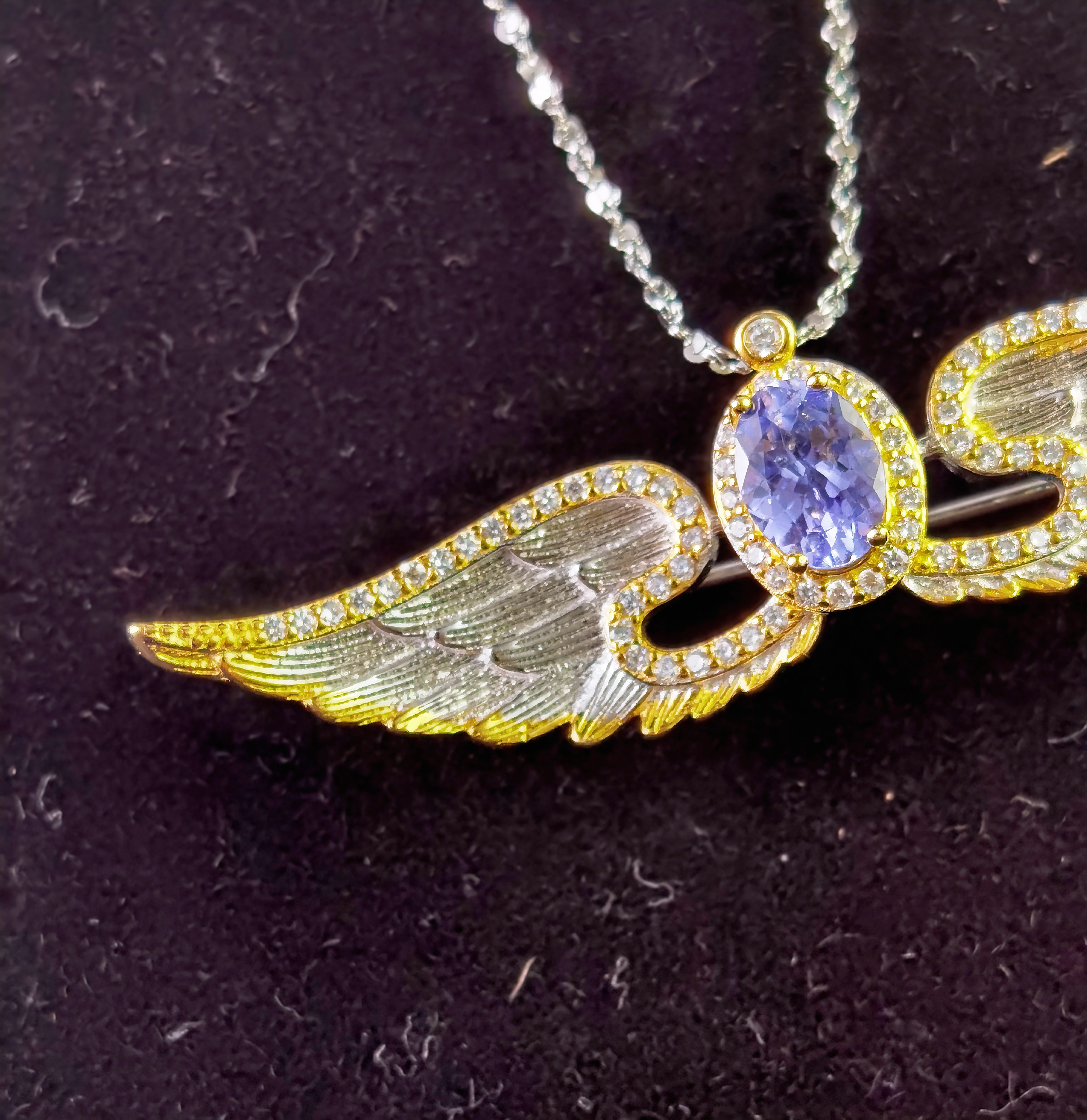 2way「美しいだけでなく機能性も 」天然宝石大粒「タンザナイト」鷲 ☆SV925シルバー　GOLD　ネックレス*ブロー