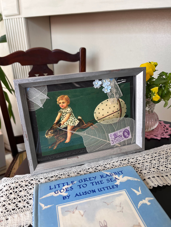 ヴィンテージ チェコのポストカード 使用 少女とうさぎ＆たまごのコラージュフレーム/イースター 2枚目の画像