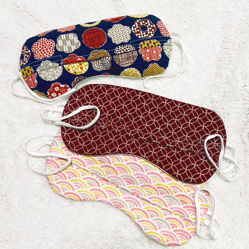 小豆のアイマスク アイピロー カバー付き  ハンドメイド 北欧風 温活 ご自愛アイテム˚✧₊ 小林製薬の「あずきのチカラ 目もと用