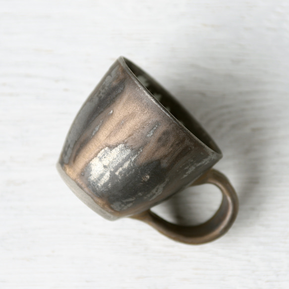 ブロンズ釉コーヒーカップ 1枚目の画像