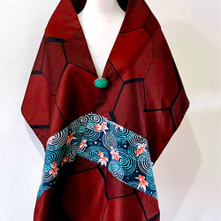 スカーフNo.302※魚がいます。デザイナー Yuyu* 手作り日本のアンティーク布 赤と黒のコントラスト赤金魚水草リップル ス 6枚目の画像