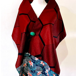 スカーフNo.302※魚がいます。デザイナー Yuyu* 手作り日本のアンティーク布 赤と黒のコントラスト赤金魚水草リップル ス 7枚目の画像