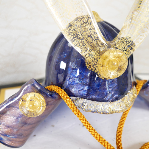 1点物 ガラスの兜・希少色（ブルーゴールドストーン/本金箔）光