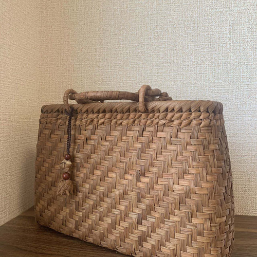 山葡萄 山葡萄かごバッグ 手作り 山葡萄籠バッグ 網代編み 定番