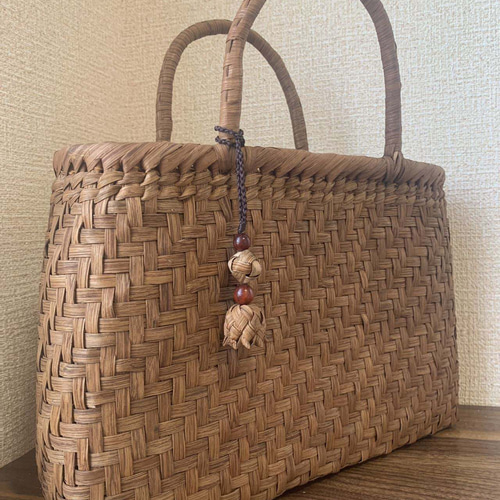 山葡萄 山葡萄かごバッグ 手作り 山葡萄籠バッグ 網代編み 定番